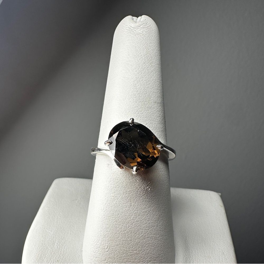 NWOT 9x11mm oval cut Smokey Quartz‎ solitaire ring in solid sterling silver!